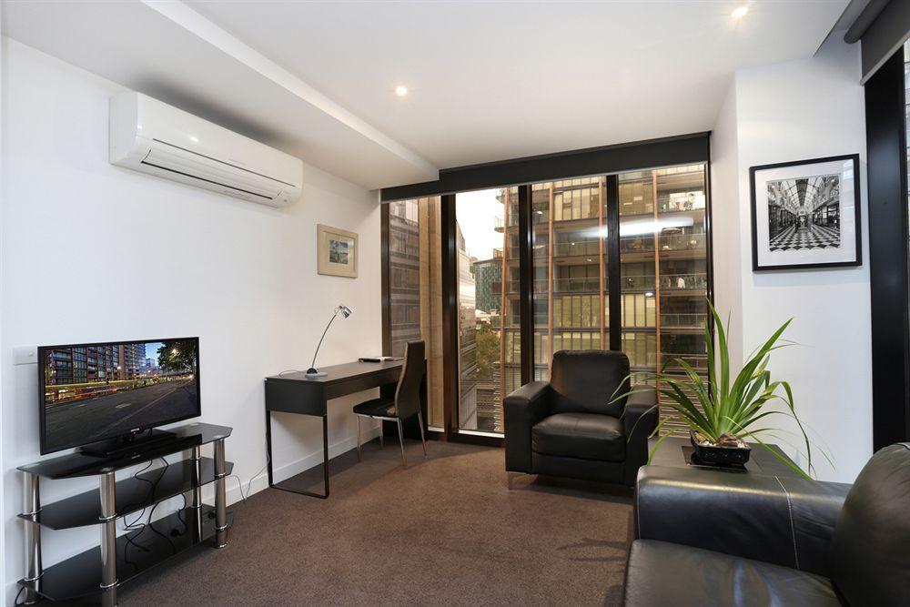 Aura On Flinders Serviced Apartments Melbourne Exteriör bild