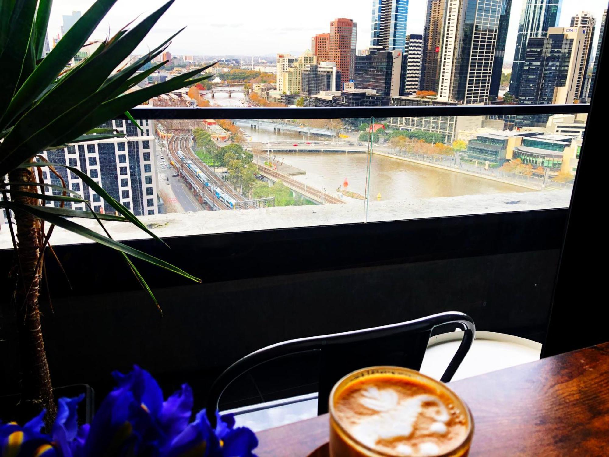 Aura On Flinders Serviced Apartments Melbourne Exteriör bild