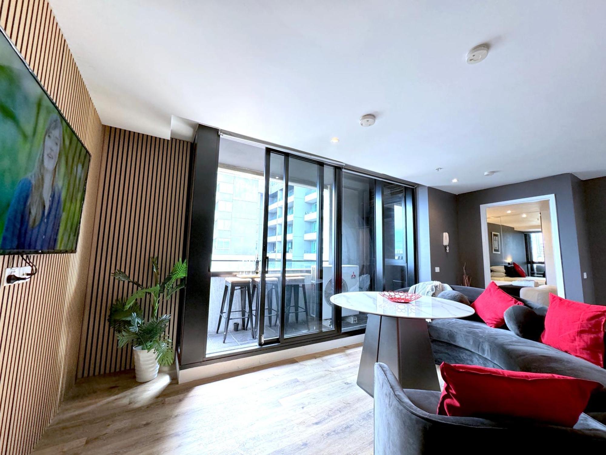 Aura On Flinders Serviced Apartments Melbourne Exteriör bild