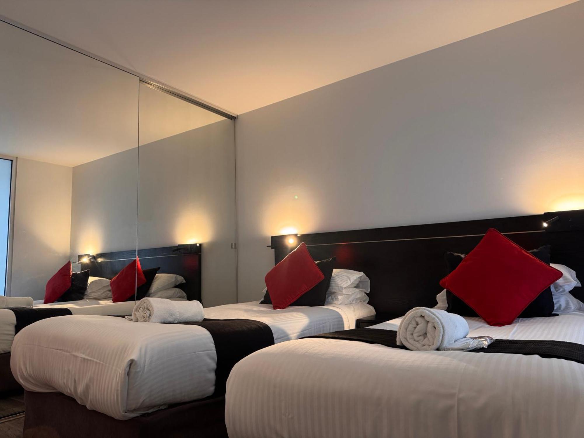 Aura On Flinders Serviced Apartments Melbourne Exteriör bild